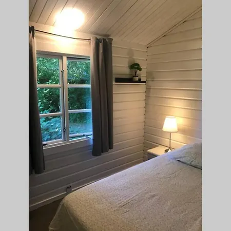 Apartamento Lovely 2 Bed Cabin With Indoor Fire Place. *